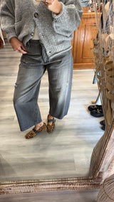 Jeans Haveone modello Bella gamba ampia 