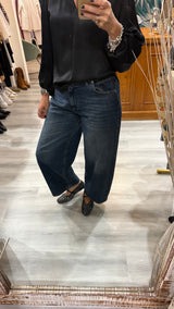 Jeans Haveone modello bella gamba ampia 