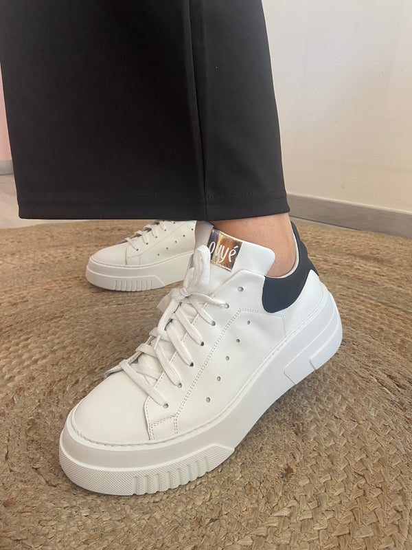 Sneakers Ovye