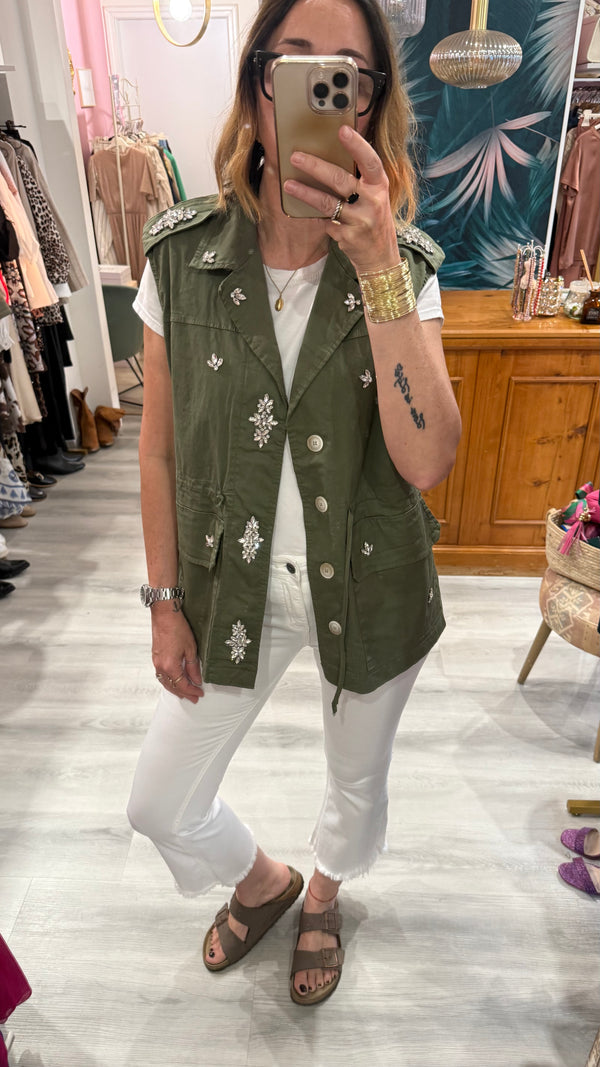 Gilet smanicato con applicazioni