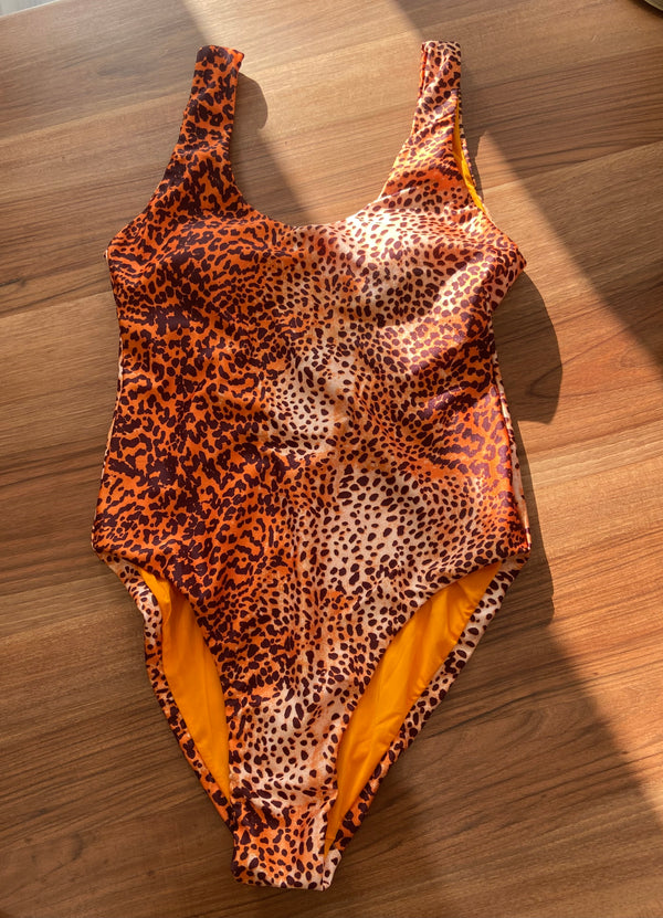 Monokini leopardato