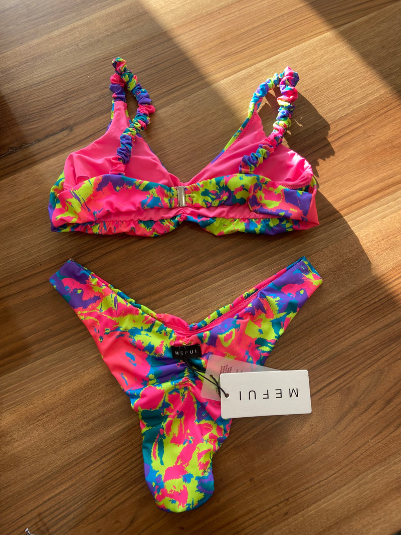 Bikini top fantasia
