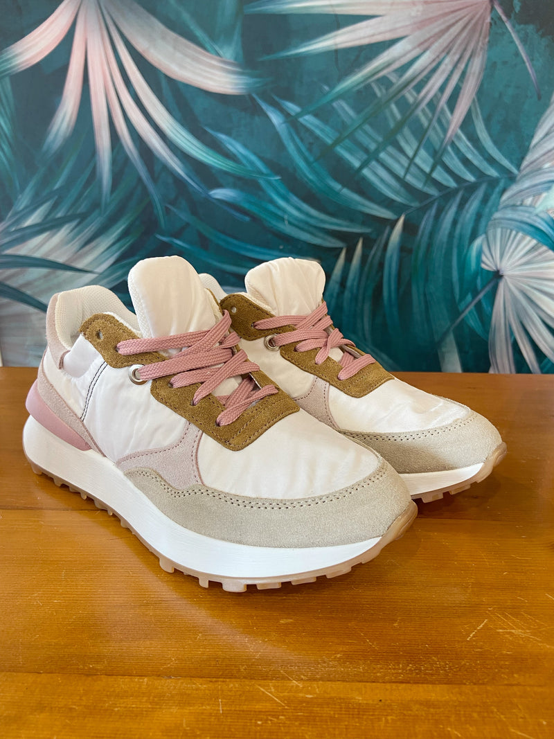 Sneakers Ovye